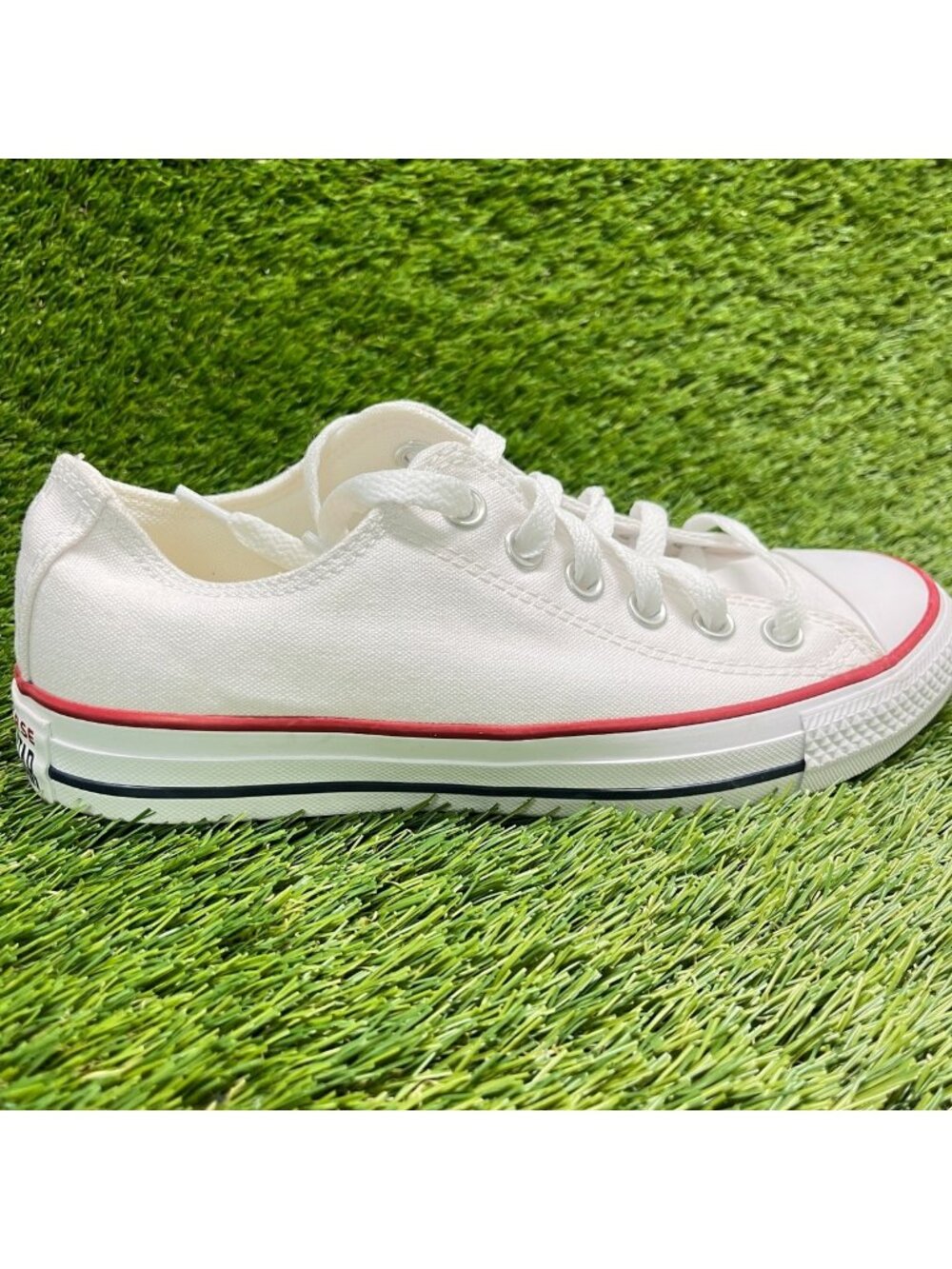 Converse Chuck Taylor All Star Low Womens Size 7.5 White Athletic Shoes Sneakers